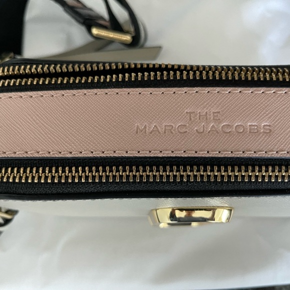 Marc Jacobs iconic Snapshot Bag  New - Picture 6 of 12